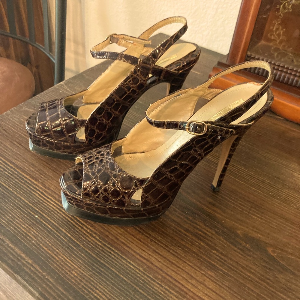 Michael Antonio size 8 heels